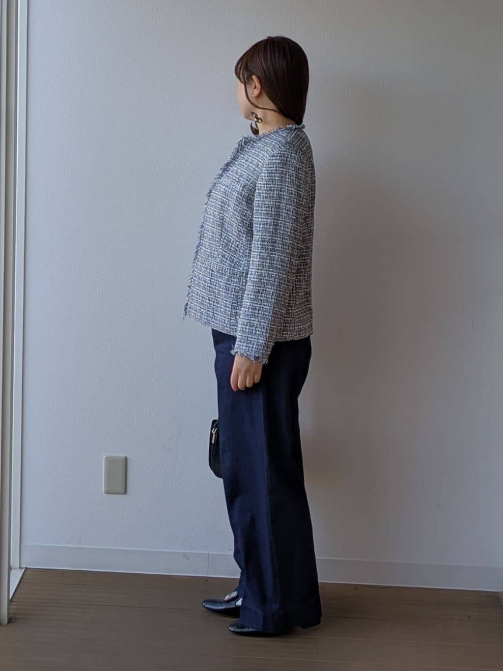 なみきさんの「UNTITLED｜【洗える】きれいめラウンドテールロンT」を使ったコーディネート