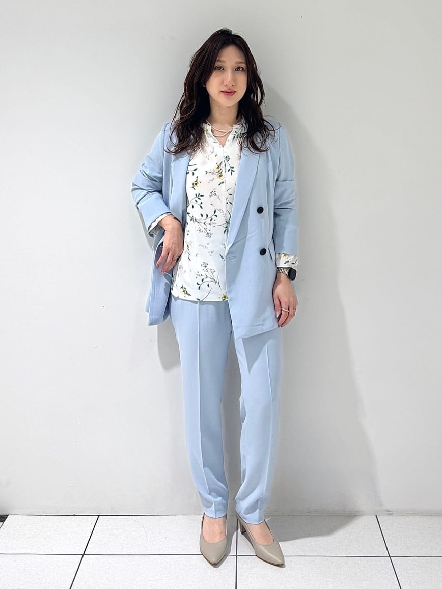 そんさんの「INDIVI｜【洗える／多機能／SETUP可】着る日傘ダブルジャケット」を使ったコーディネート