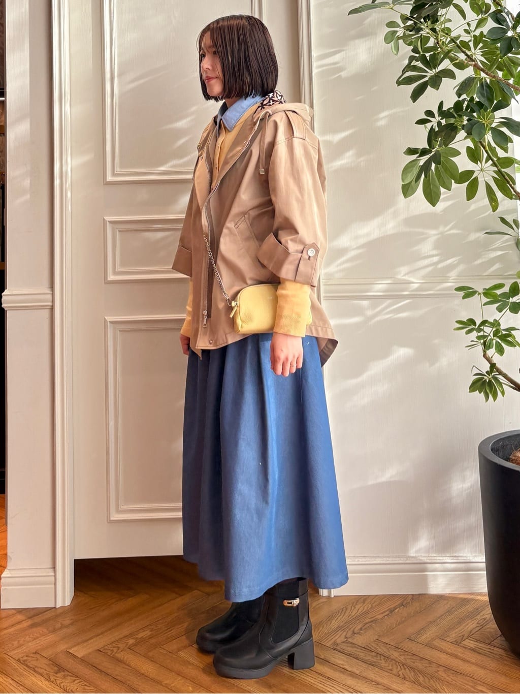 nakaoさんの「DRESSTERIOR｜【接触冷感/吸水速乾】クールタッチ デニムライク タックスカート」を使ったコーディネート