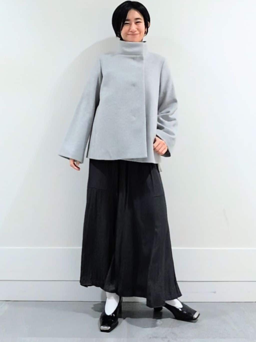 ミズタさんの「UNTITLED｜【着回しが効く／オンオフアウター】ウールショートコート」を使ったコーディネート