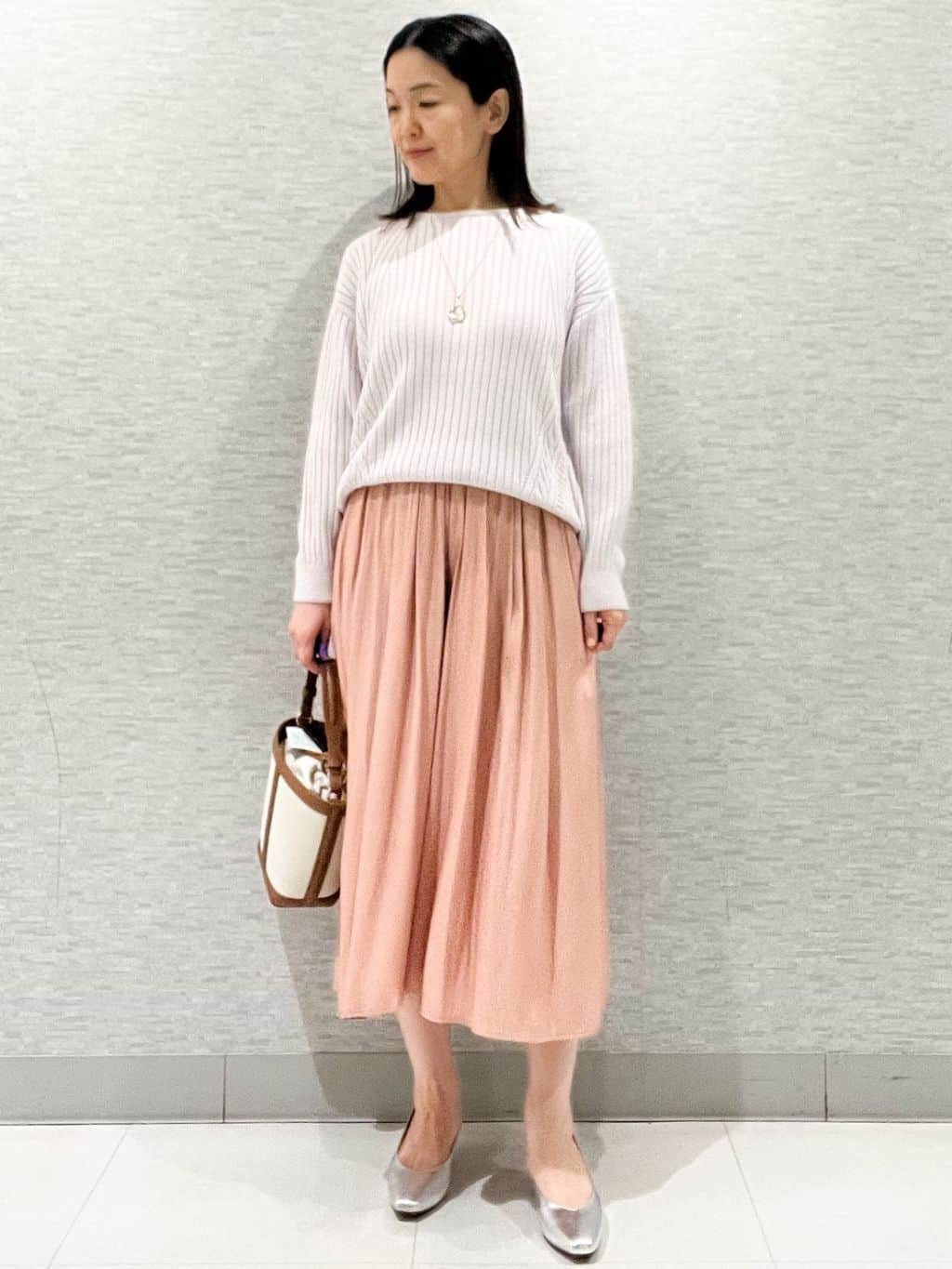 marikoさんの「Reflect｜【ゆったり着られる◎】ワイドリブニットプルオーバー」を使ったコーディネート