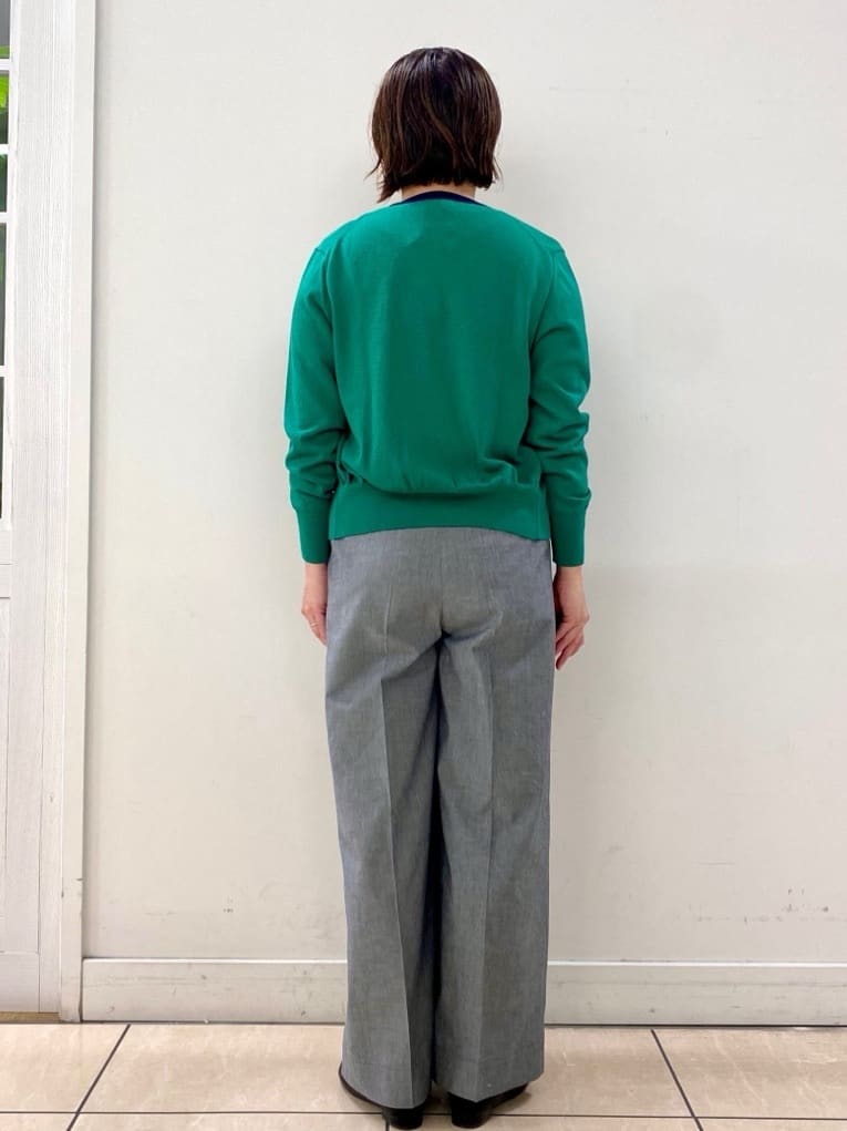 ksmさんの「Reflect｜【アンサンブル可】バイカラーカーディガン」を使ったコーディネート