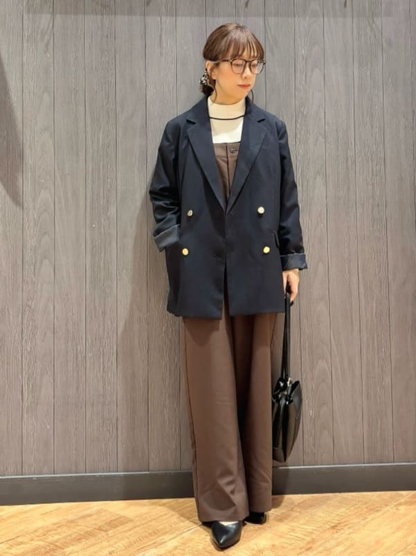 meiさんの「SHOO･LA･RUE｜【S-LL】大人カジュアルに ベアトップ風 キャミサロペット」を使ったコーディネート
