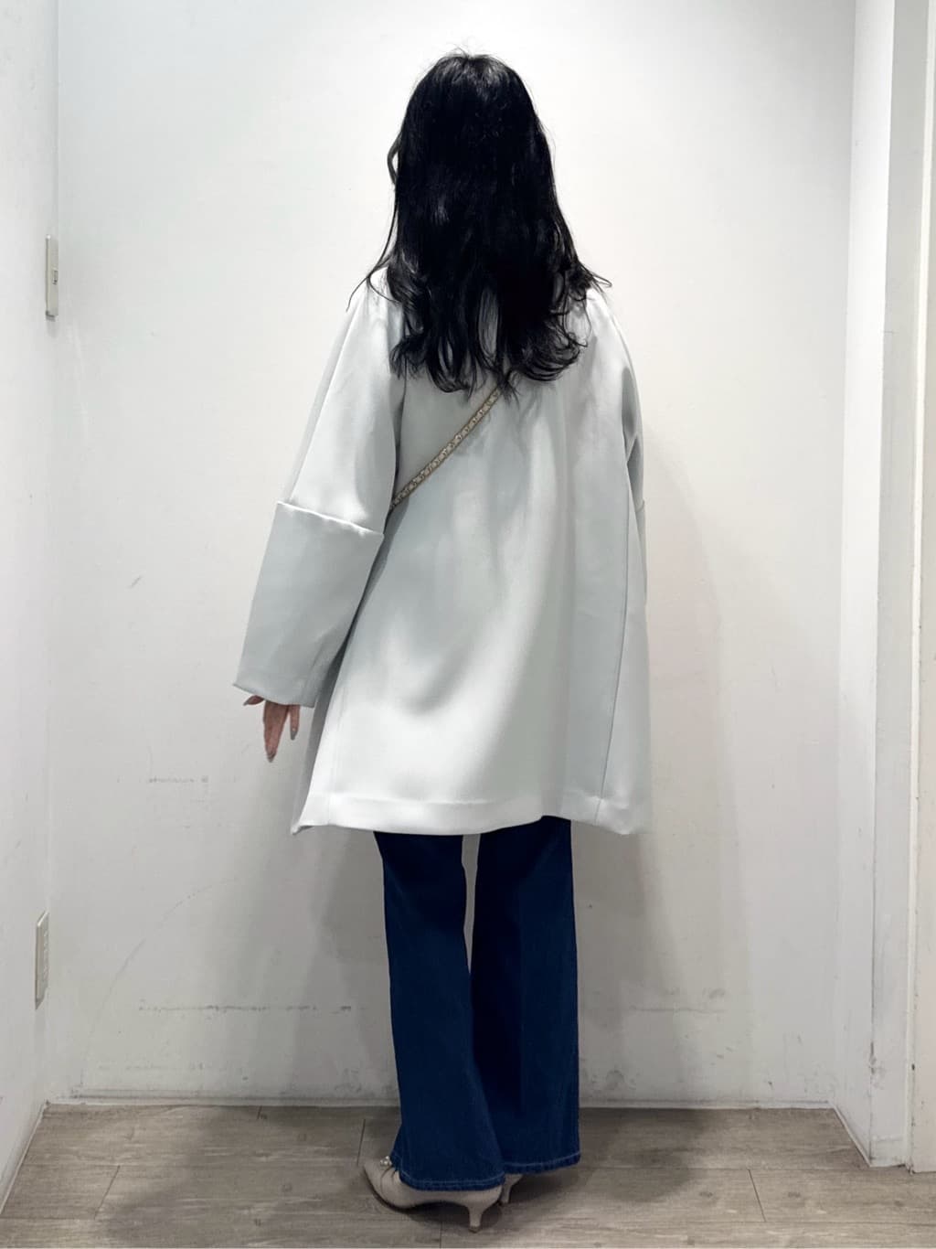 yuicciさんの「OPAQUE.CLIP｜フォルムスリーブミドルコート【洗濯機OK】」を使ったコーディネート