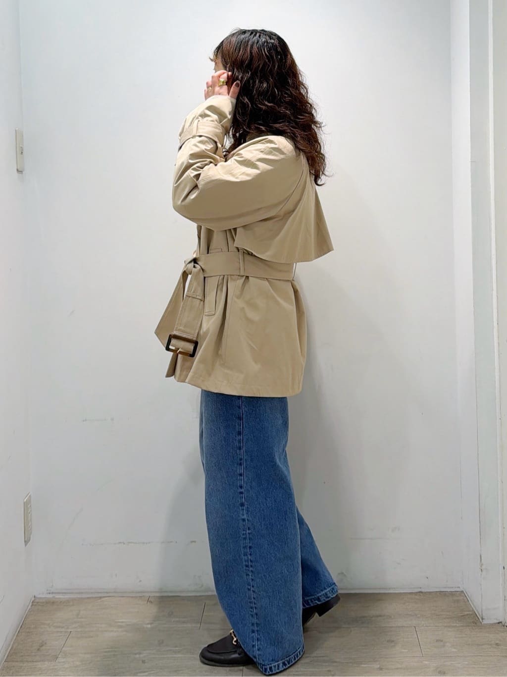 sumicaさんの「OPAQUE.CLIP｜ミドルトレンチコート【洗濯機OK】」を使ったコーディネート