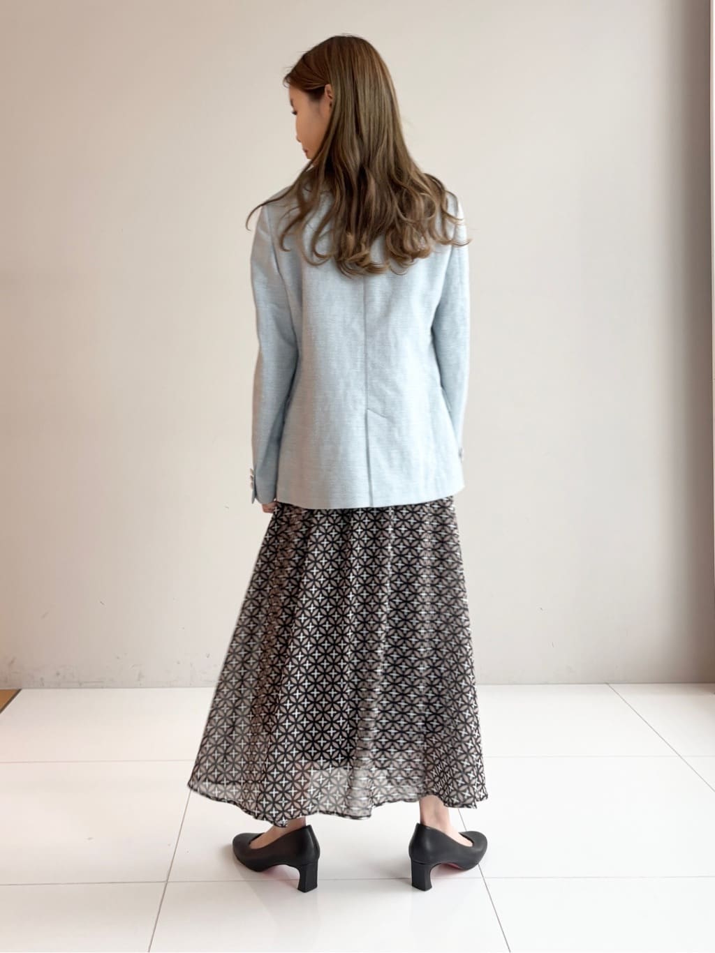 清水夏姫さんの「DRESSTERIOR｜【再入荷/otonaMUSE5月号掲載/ウォッシャブル】オーバーラップサークル シアードレス」を使ったコーディネート