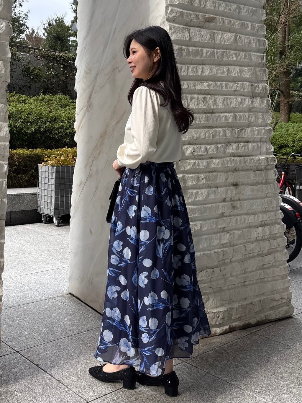 AOIさんの「Couture brooch｜【洗える・着映え】パール調衿ニット」を使ったコーディネート