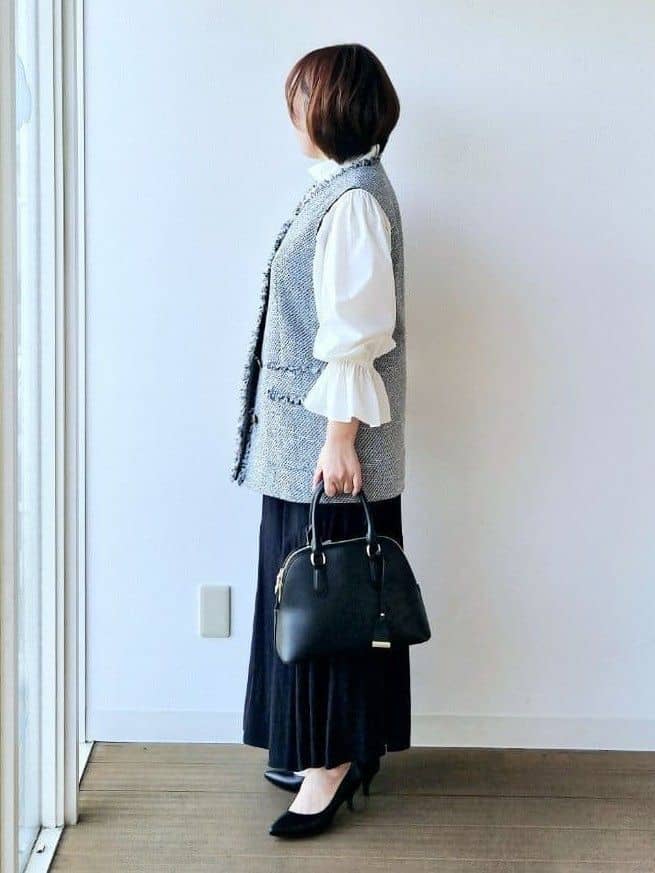やじまさんの「UNTITLED｜【日本製／通勤／フォーマル】カシミヤ混ノーカラーコート」を使ったコーディネート