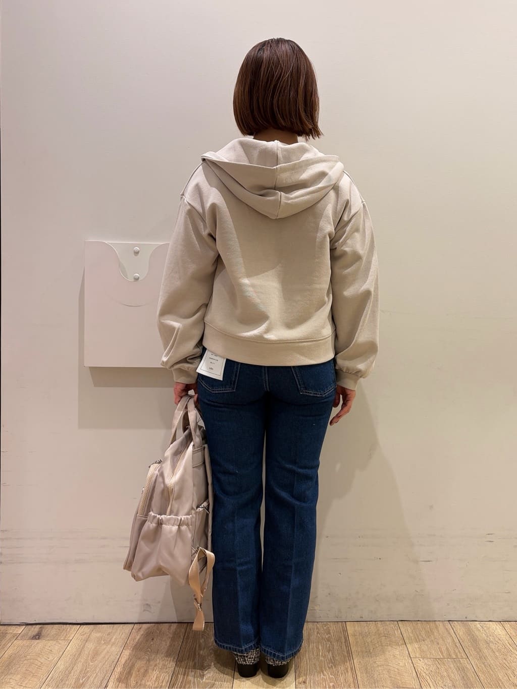 YUKOさんの「index｜ラメ裏毛コンパクトジップパーカー【洗濯機OK】」を使ったコーディネート
