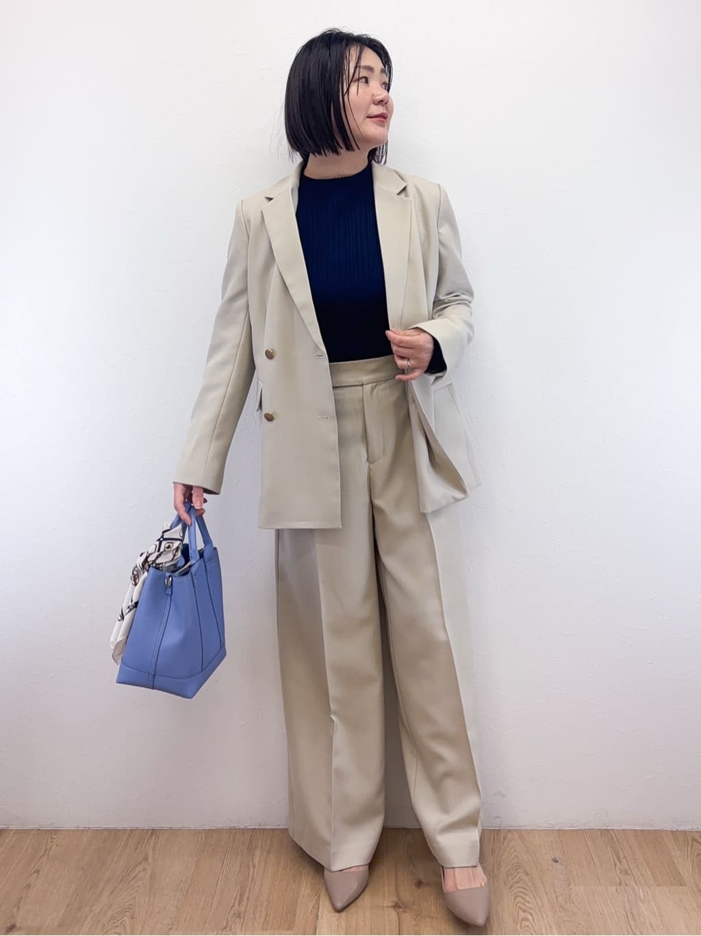 Takeさんの「OPAQUE.CLIP｜金ボタンダブルブレストテーラードジャケット／セットアップ対応【洗える】」を使ったコーディネート