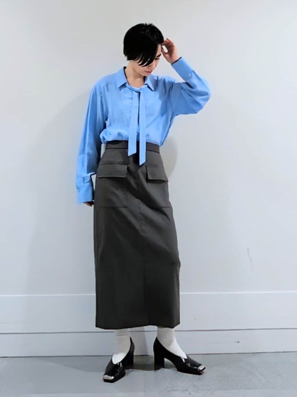 ミズタさんの「UNTITLED｜◆【洗える/接触冷感】リラックスボウタイブラウス」を使ったコーディネート