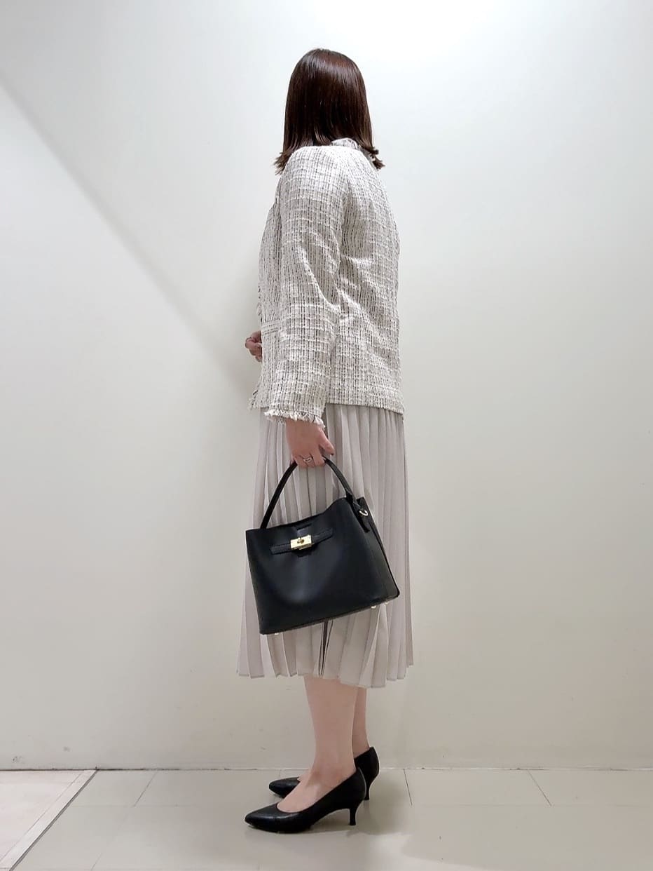 YUIさんの「UNTITLED｜【仕事着/スーツ】ファンシーツイード ジャケット」を使ったコーディネート