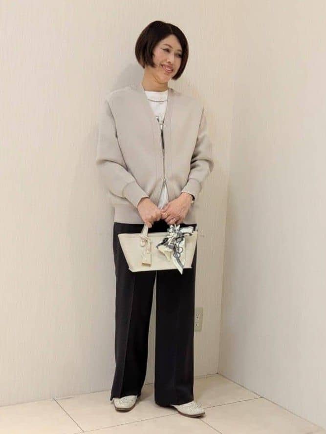 u-macoさんの「UNTITLED｜【コットン100/洗える】フォトロングTシャツ」を使ったコーディネート