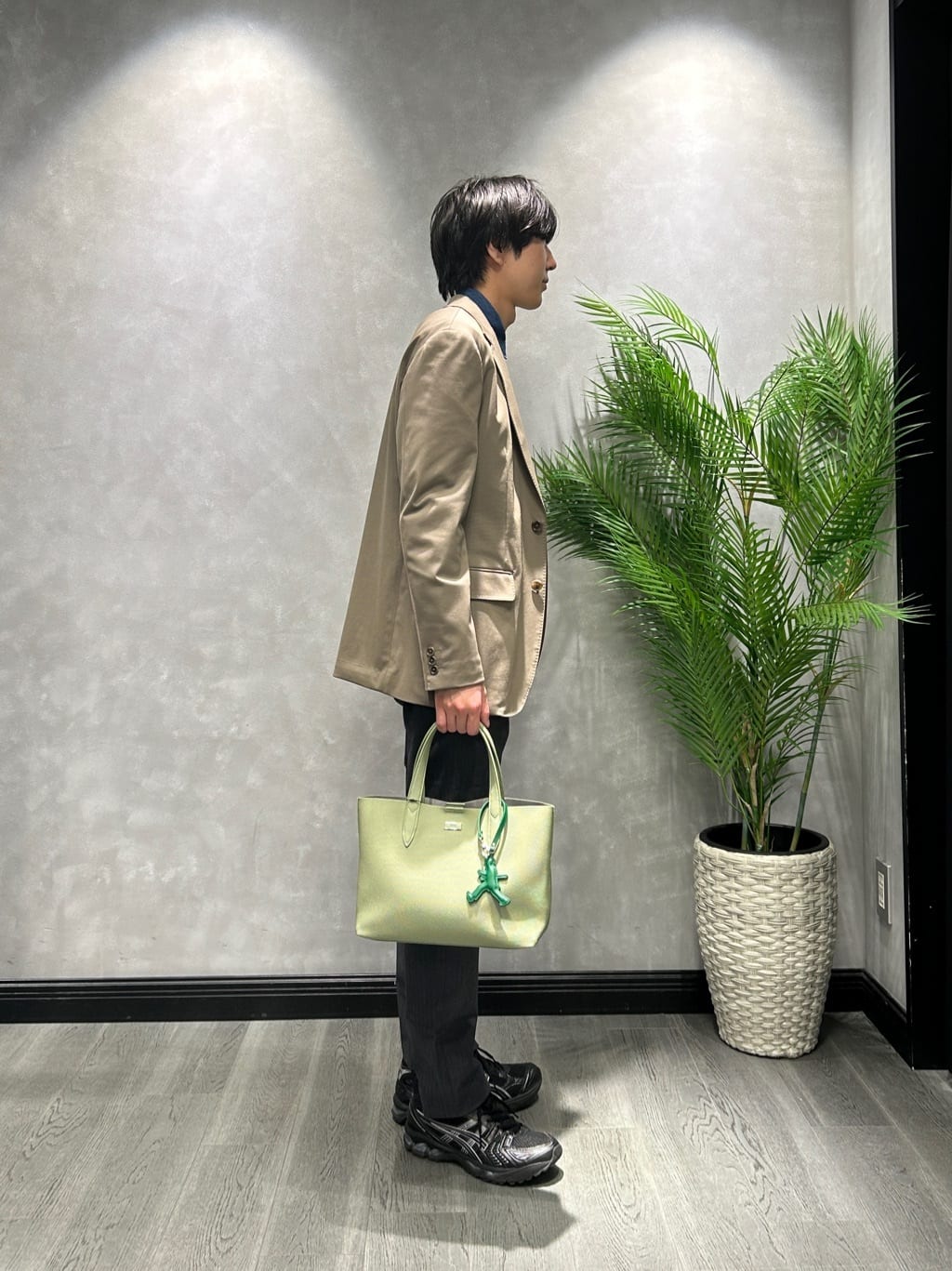 ruiさんの「TAKEO KIKUCHI｜【360&deg;ストレッチ／軽量】None Of Stress ライト ジャケット（セットアップ対応）」を使ったコーディネート