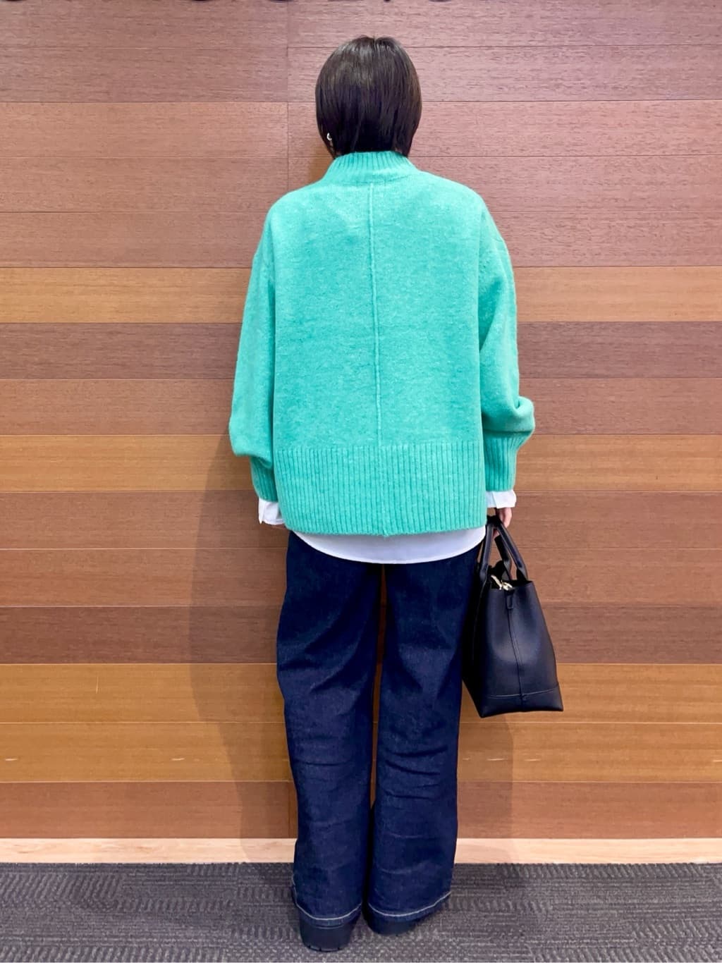 umiさんの「OPAQUE.CLIP｜撥水ショートダウン【防風／抗菌防臭／洗濯機洗い可】《SS～LL》」を使ったコーディネート