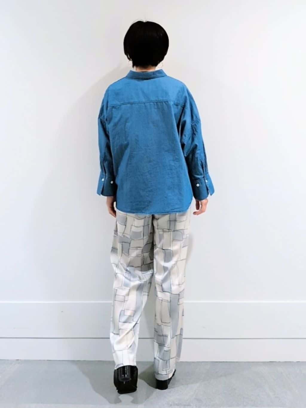 ミズタさんの「UNTITLED｜【古畑星夏さん着用/ロゴ/プリント】グラフィックTシャツ」を使ったコーディネート