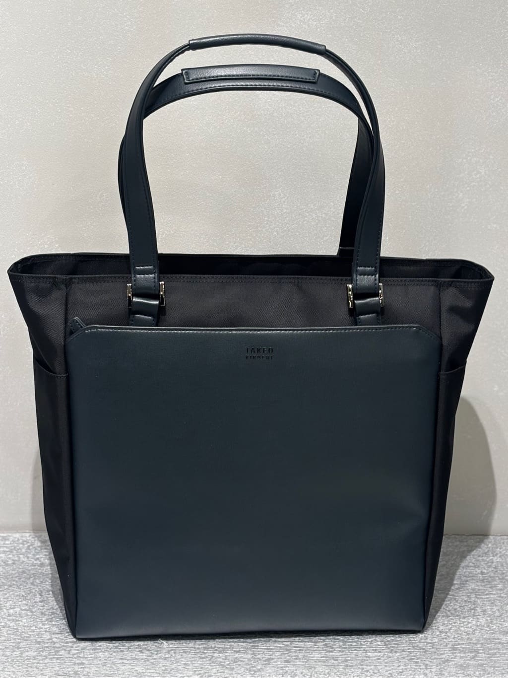 ウララさんの「TAKEO KIKUCHI｜CORDLEY（R）オールトートバッグ」を使ったコーディネート