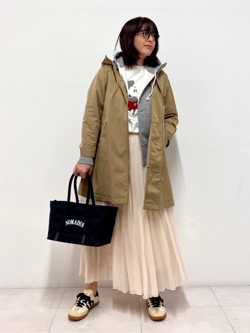 Sawaguchiさんの「DRESSTERIOR｜【ウォッシャブル/撥水素材】撥水フーテッドツイルコート」を使ったコーディネート