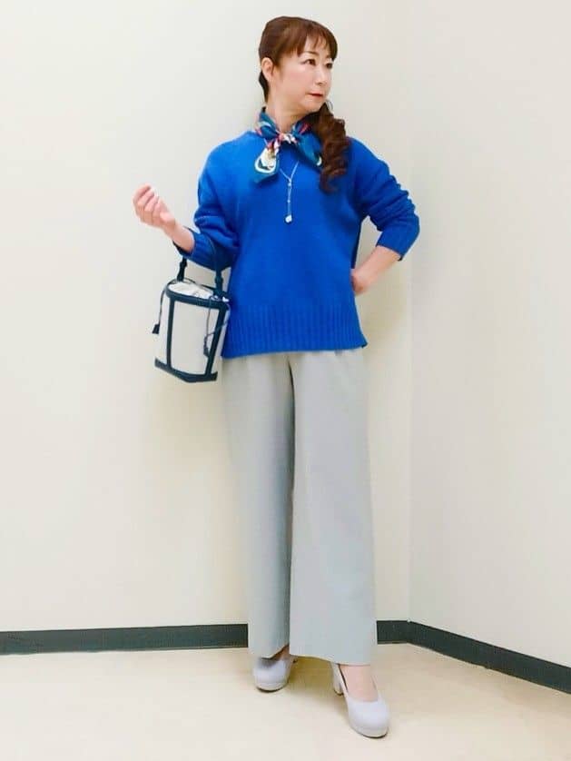 花さんの「Reflect｜ドライタッチストレートワイドパンツ」を使ったコーディネート