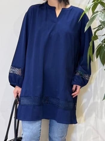 misakiさんの「SHOO･LA･RUE｜【SHOO・LA・RUE DENIM】毎日使いたくなる ストレッチデニムスキニーパンツ」を使ったコーディネート