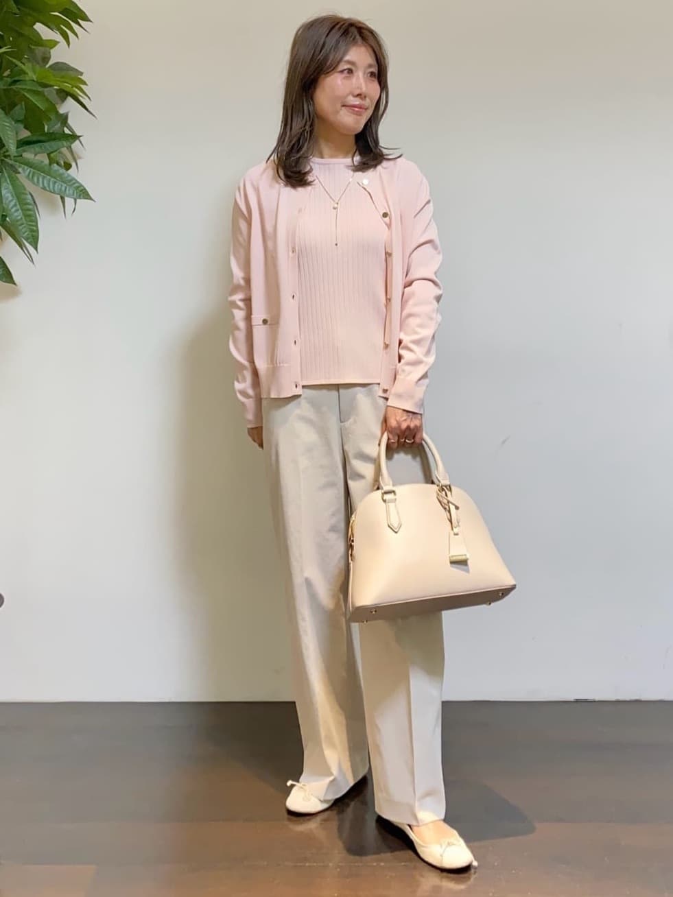tomoさんの「UNTITLED｜◆【アンサンブル可/洗える】ワイドリブニット」を使ったコーディネート
