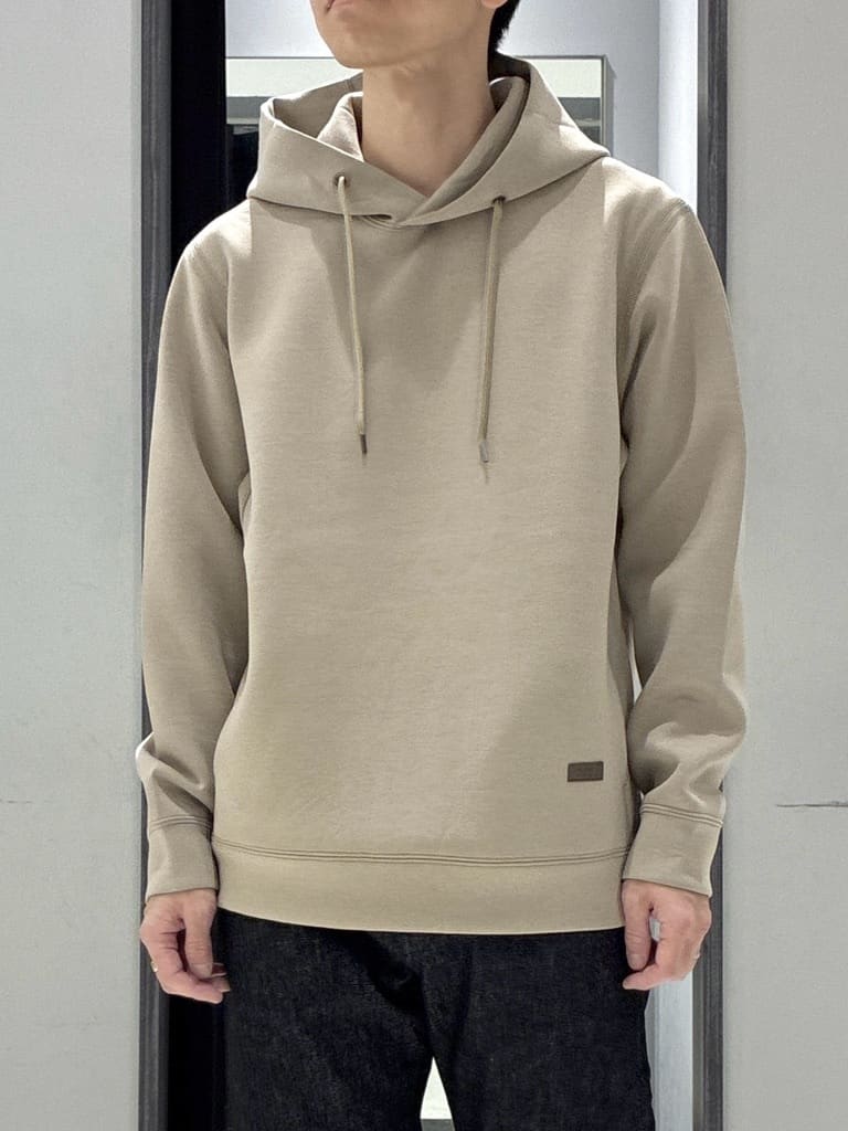 わいずみさんの「TAKEO KIKUCHI｜カシミヤブレンド ビーバー調ステンカラーコート」を使ったコーディネート