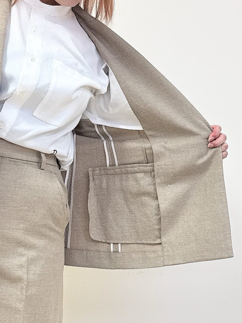 なかもとあきさんの「DRESSTERIOR｜【セットアップ可】リネンブレンドダブルブレストジャケット」を使ったコーディネート