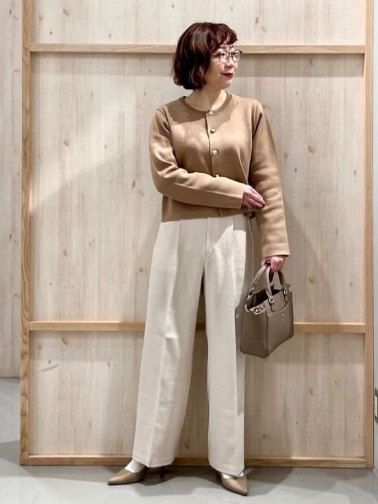 nakoさんの「THE SHOP TK｜ハーフミラノカーデ」を使ったコーディネート