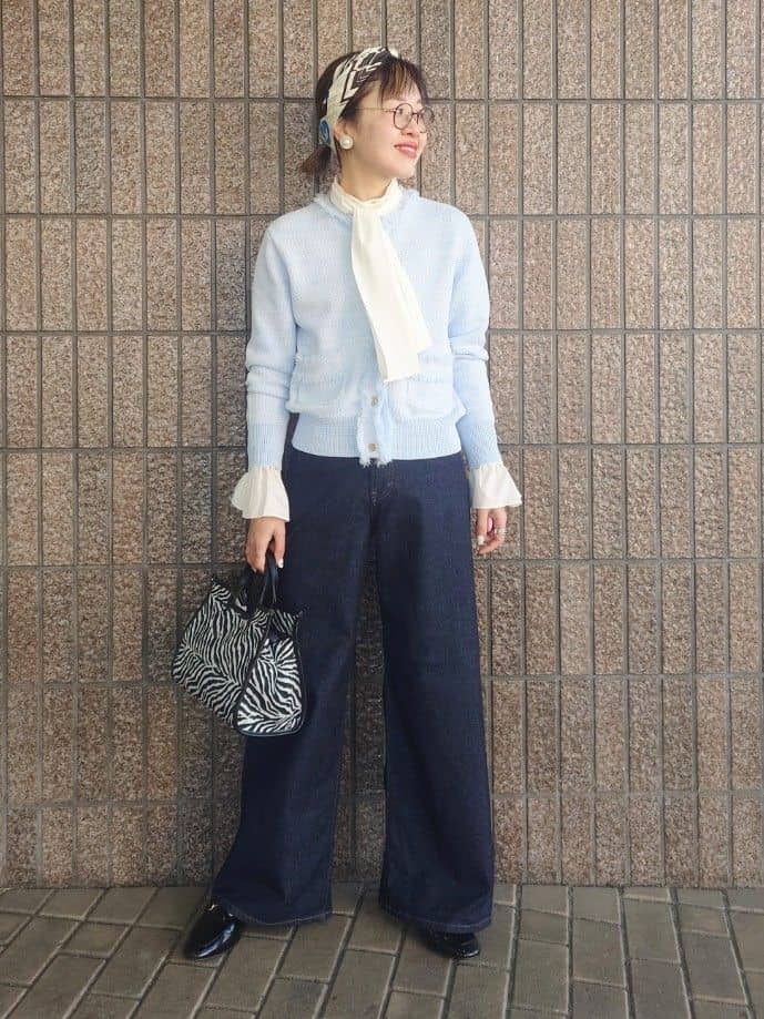MUTSUKOさんの「UNTITLED｜【LEE】STANDARD WARDROBE ワイドパンツ」を使ったコーディネート