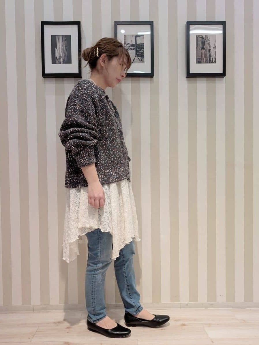 otaさんの「SHOO･LA･RUE｜【前後2WAYネック】レイヤードスタイルにおすすめ レースキャミチュニック」を使ったコーディネート
