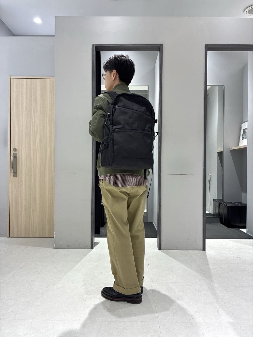 わいずみさんの「TAKEO KIKUCHI｜スタンドカラー ショート リブ ブルゾン」を使ったコーディネート