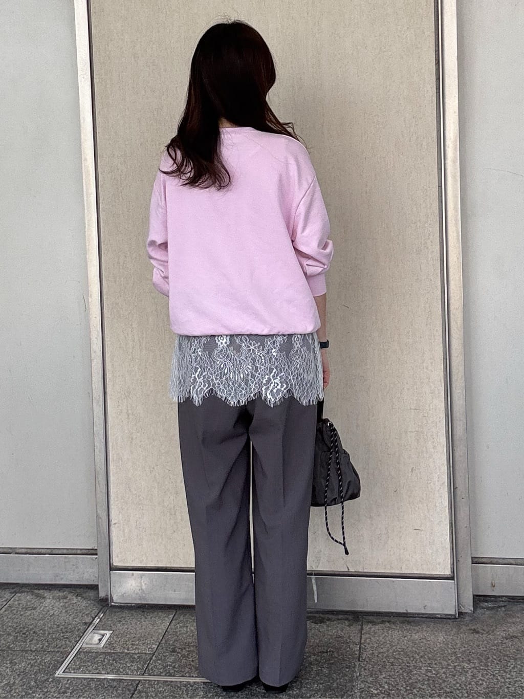 えみさんの「OPAQUE.CLIP｜ロゴ刺繍裏毛トップス【洗濯機OK】」を使ったコーディネート