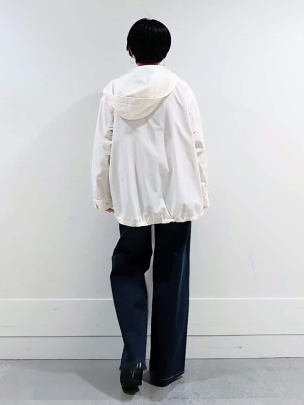 ミズタさんの「UNTITLED｜【洗える/はっ水】リラクシーマウンテンパーカー」を使ったコーディネート