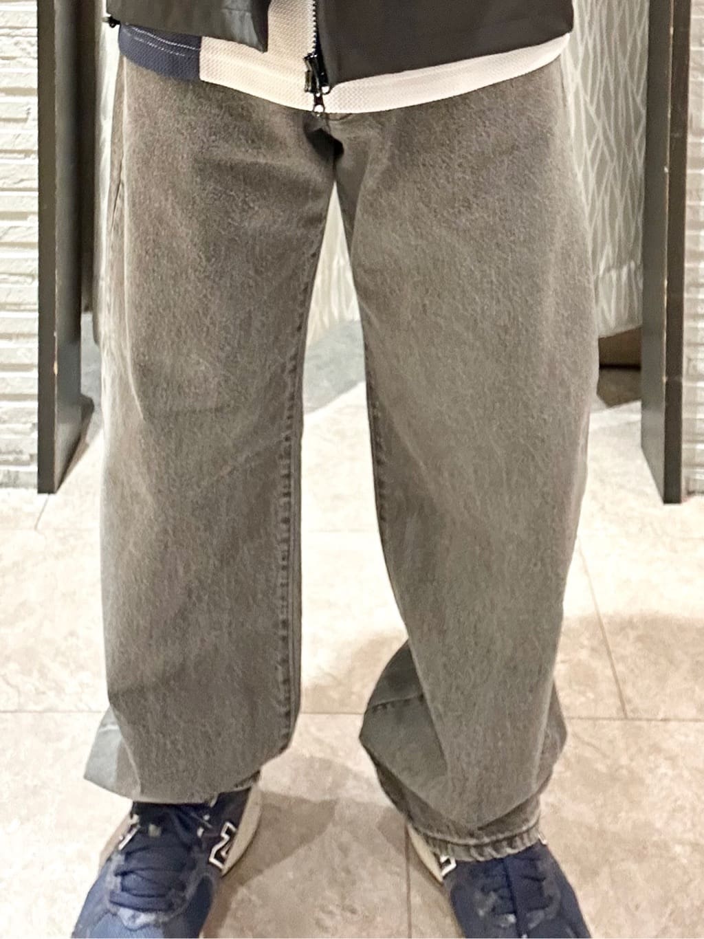 KENJI Iさんの「THE SHOP TK｜【季節の変わり目に最適】ナイロンマウンテンパーカ  防風/洗濯機OK」を使ったコーディネート
