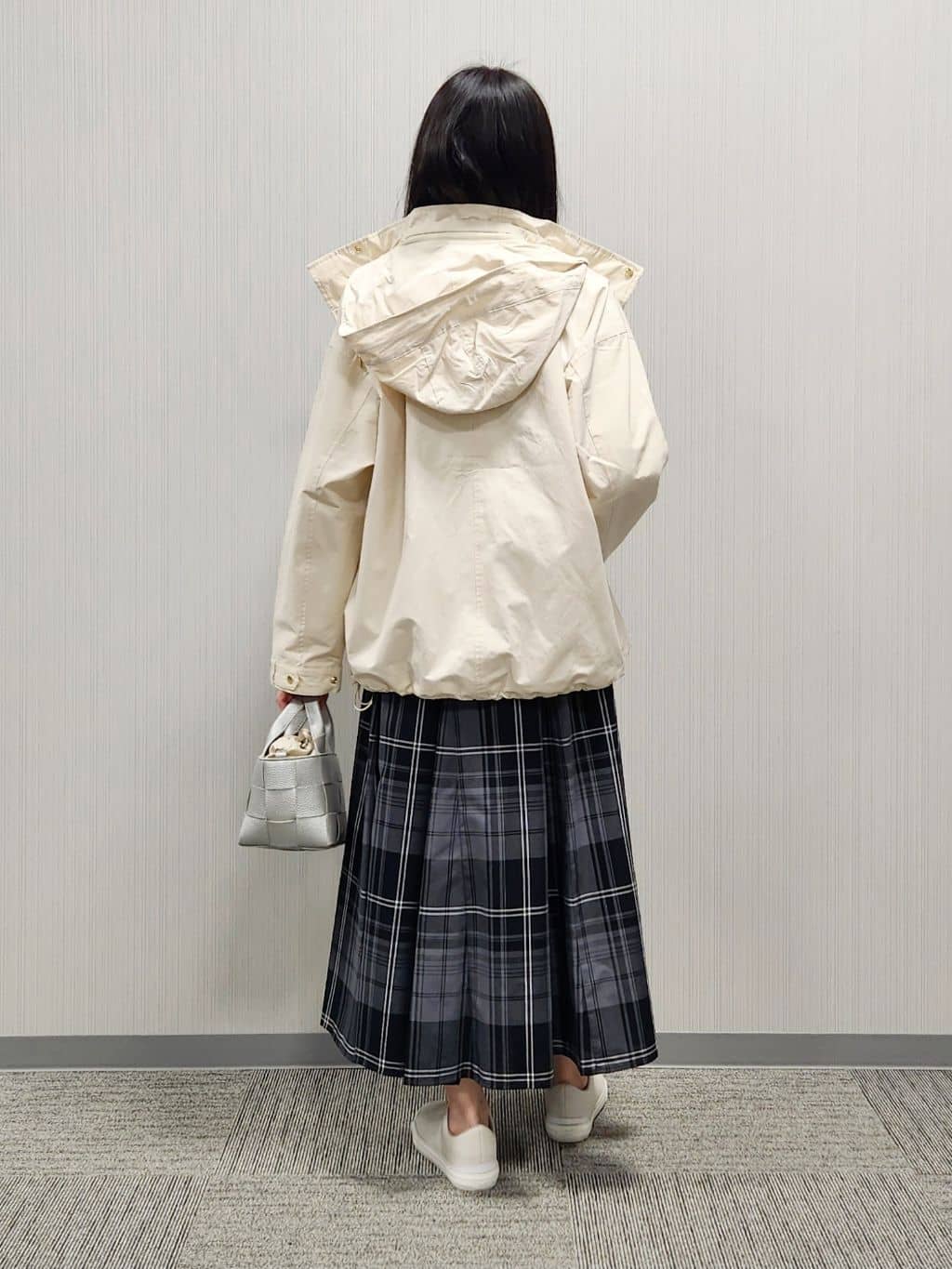 naraさんの「Dessin｜【洗える】コットンVネックニット」を使ったコーディネート