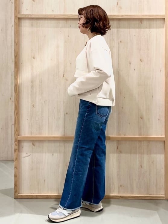 nakoさんの「THE SHOP TK｜【オンオフ問わず活躍】ダンボールカルゼジャケット」を使ったコーディネート