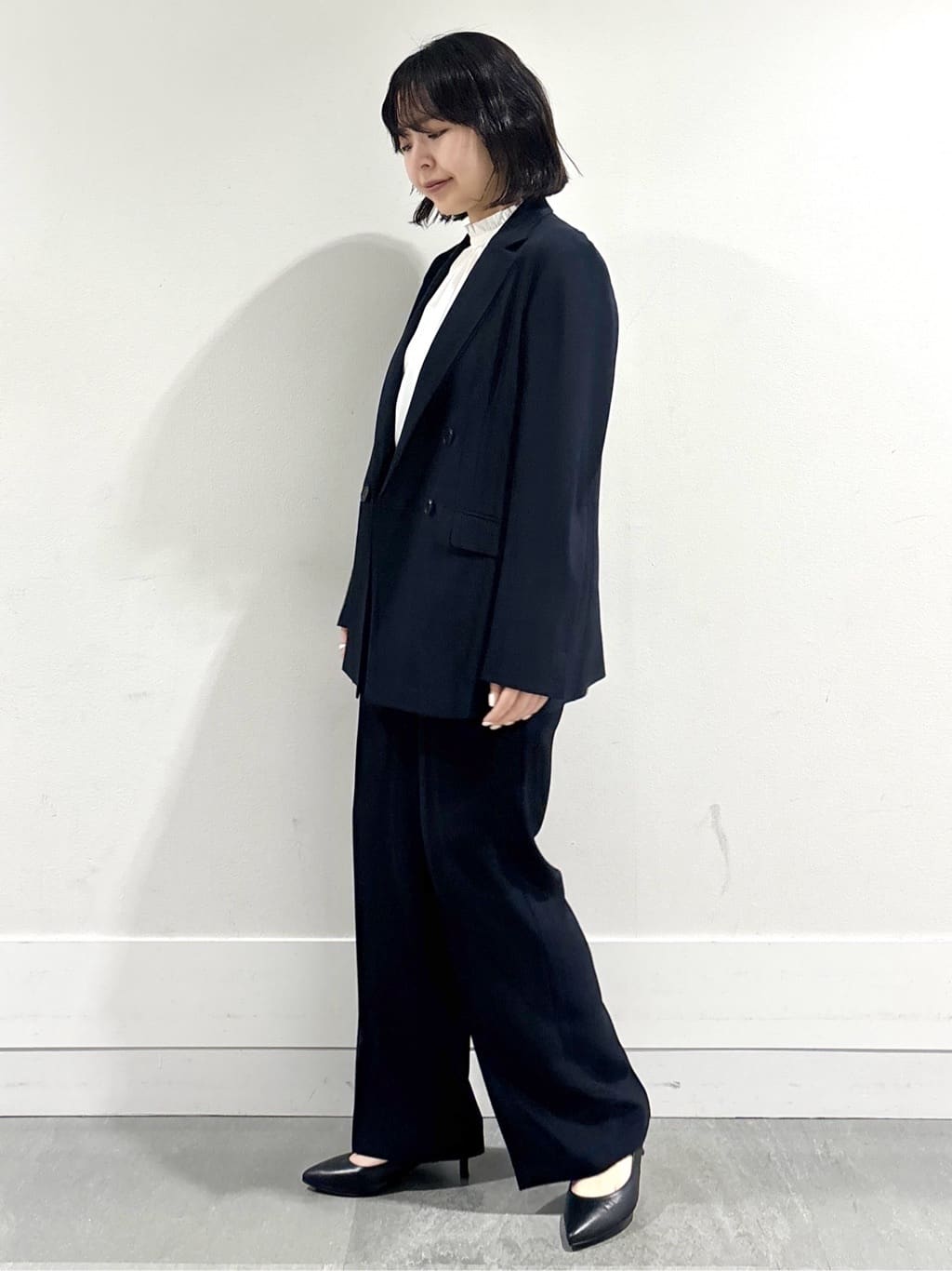 モエカさんの「UNTITLED｜【新色追加/接触冷感/セットアップ可】エアリー ワイドパンツ」を使ったコーディネート