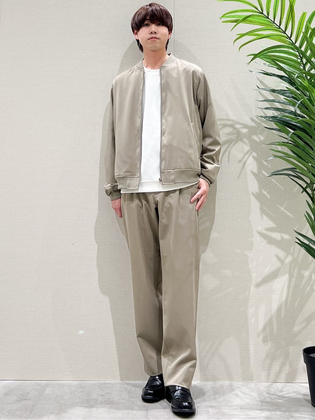 SHI-MAさんの「THE SHOP TK｜FLEX LINE ストレッチリブブルゾン　ストレッチ/防シワ/マシンウォッシャブル/セットアップ可」を使ったコーディネート