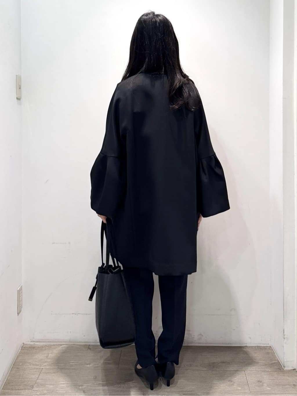 yuicciさんの「OPAQUE.CLIP｜フレアスリーブミドルコート【洗濯機OK】」を使ったコーディネート