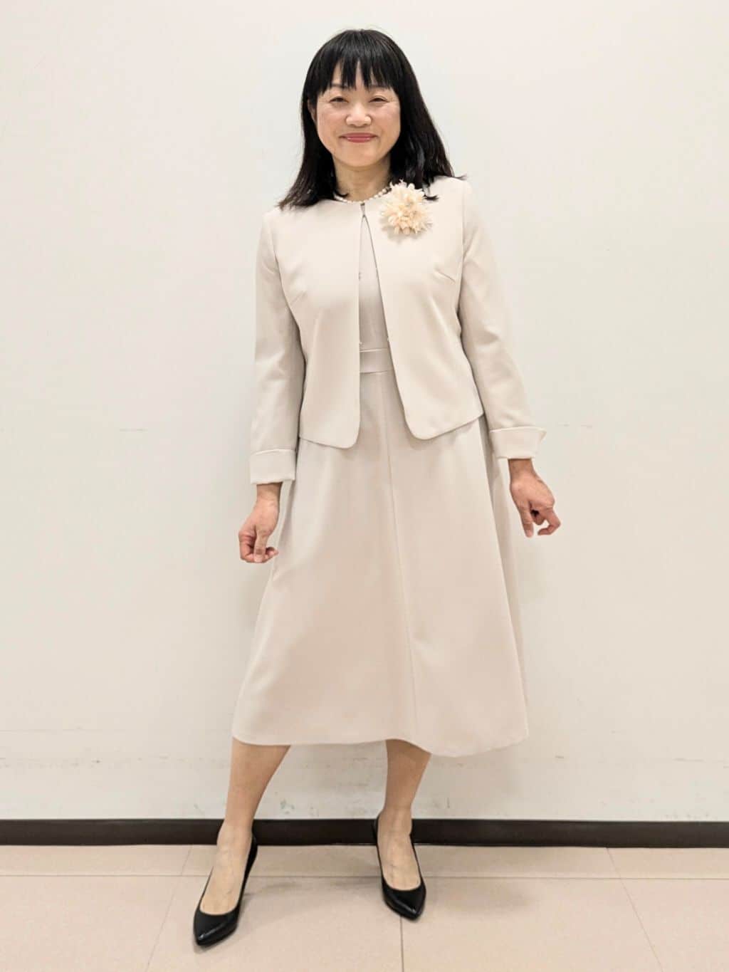 ともさんの「UNTITLED｜【追加/日本製】ブーケフラワーコサージュ」を使ったコーディネート