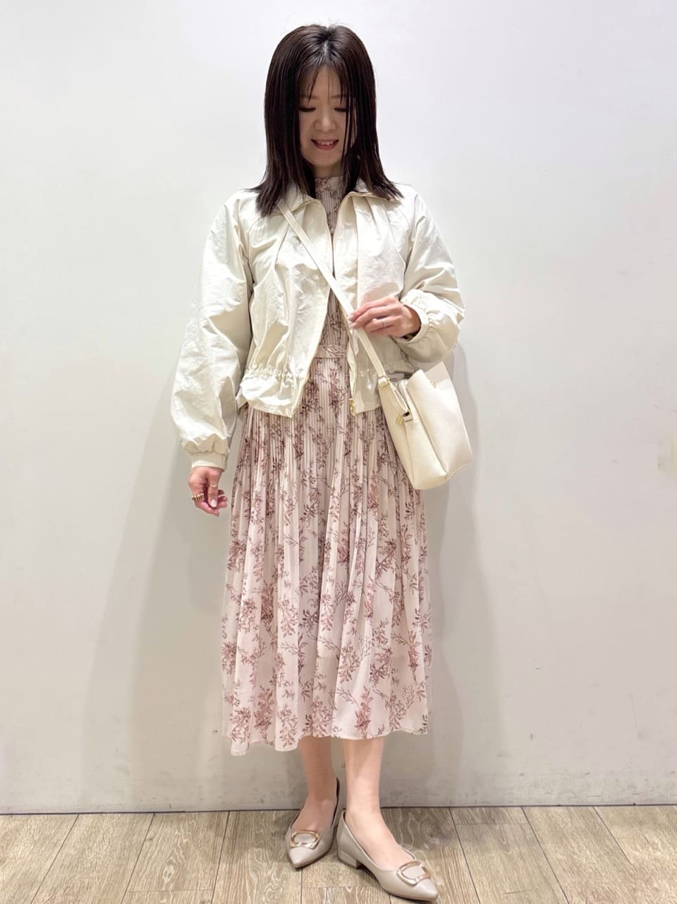 mameさんの「index｜スタンドカラーペプラムブルゾン【洗濯機OK】」を使ったコーディネート