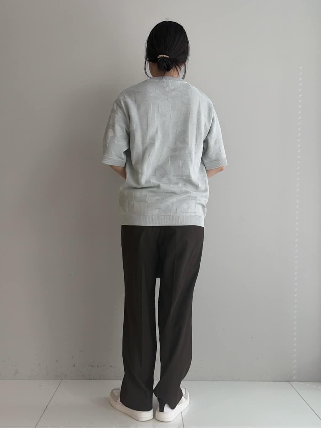 Akutagawaさんの「TAKEO KIKUCHI｜【徳島ニット】ニットＴシャツ」を使ったコーディネート