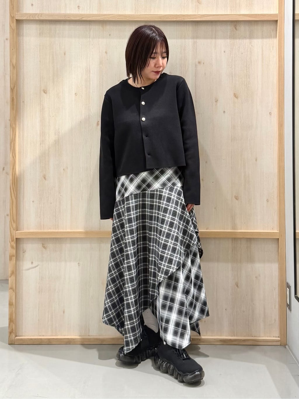 nanaさんの「THE SHOP TK｜ハーフミラノカーデ」を使ったコーディネート