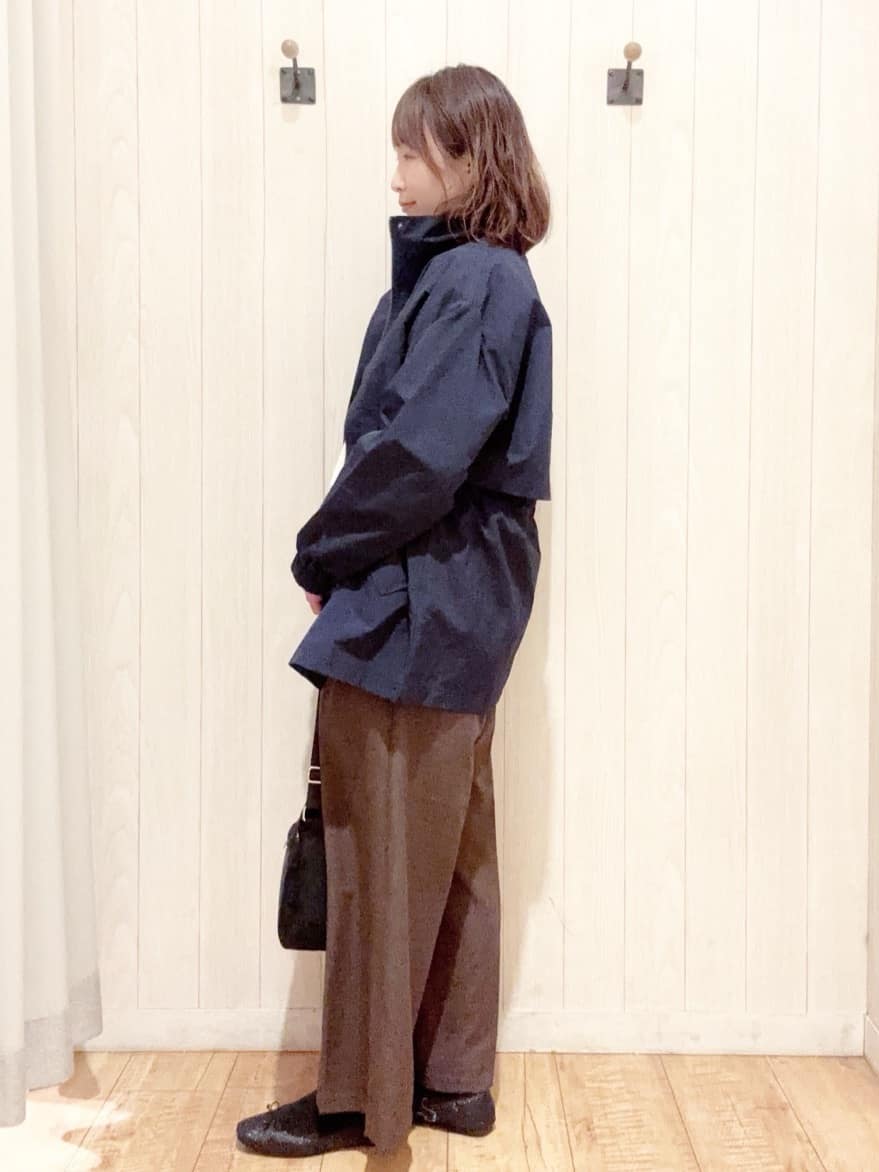 あいこさんの「SHOO･LA･RUE｜【洗濯機可/セットアップ可/UV/SS-LL】楽してきちんと きれい見えゆったりワイドパンツ」を使ったコーディネート