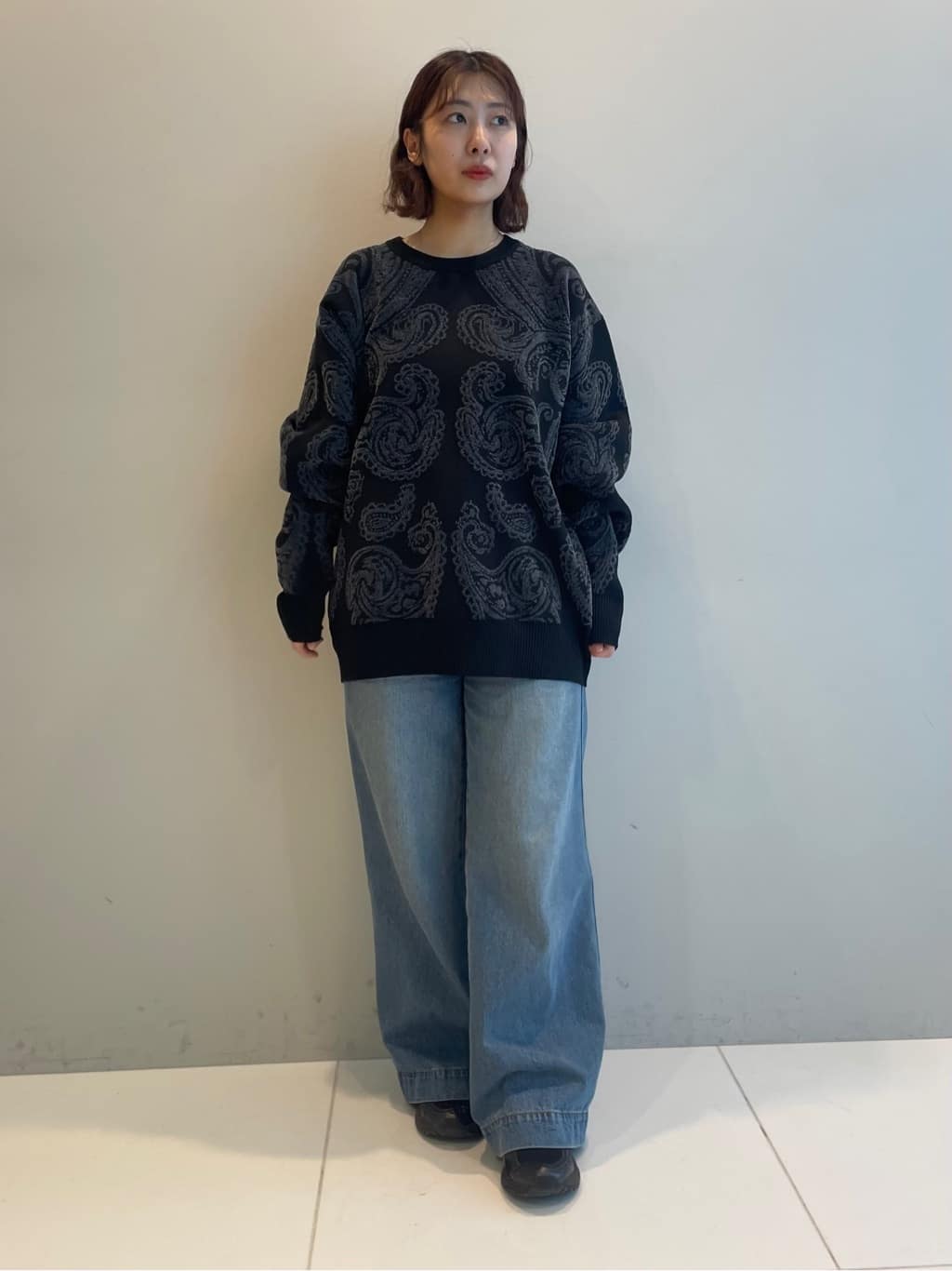 abeさんの「tk.TAKEO KIKUCHI｜【洗える】ペイズリーニットプルオーバー」を使ったコーディネート