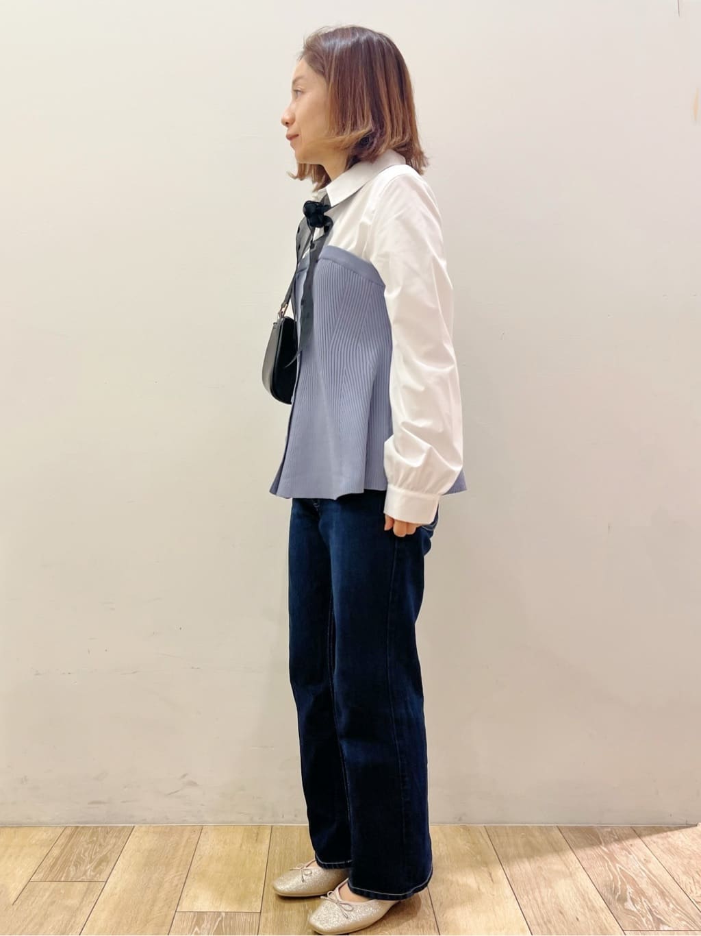 kcさんの「OPAQUE.CLIP｜シャツドッキングペプラムニット【洗濯機OK】」を使ったコーディネート