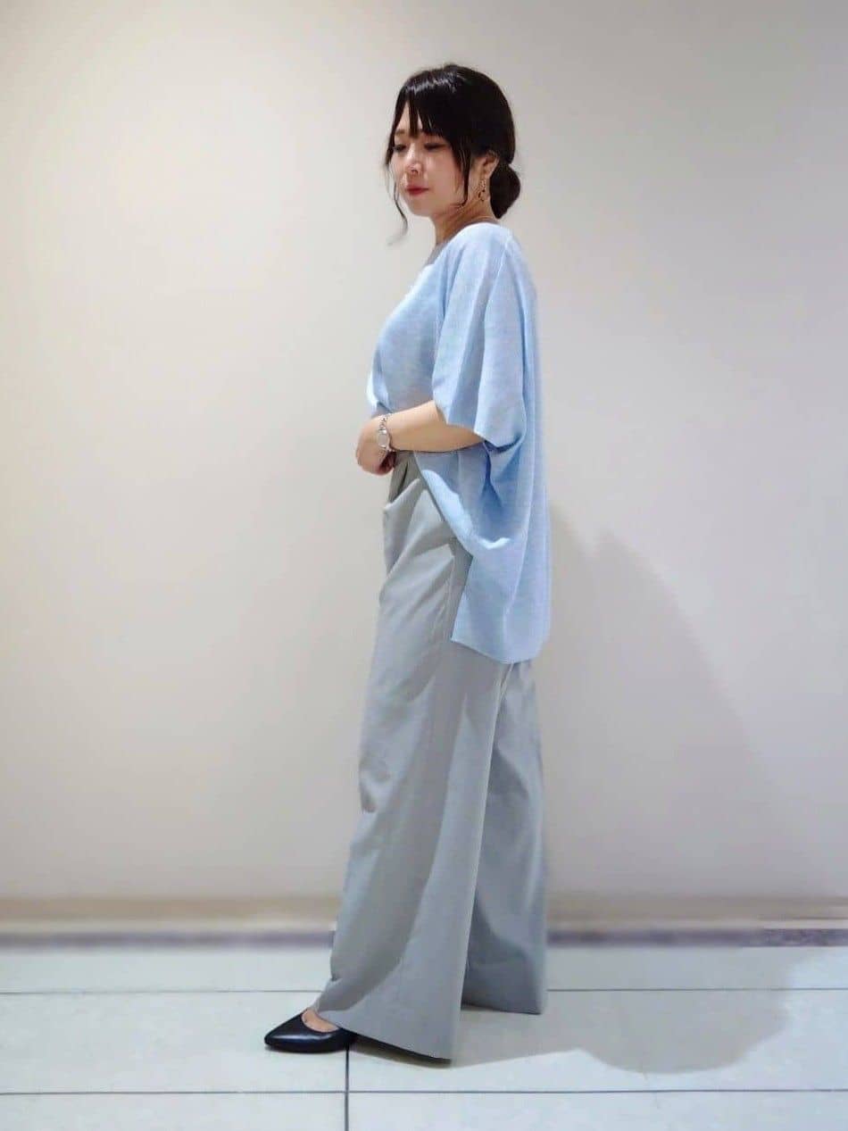 TOMOMIさんの「INDIVI｜【ウール調素材】ベルトデザインワイドパンツ」を使ったコーディネート