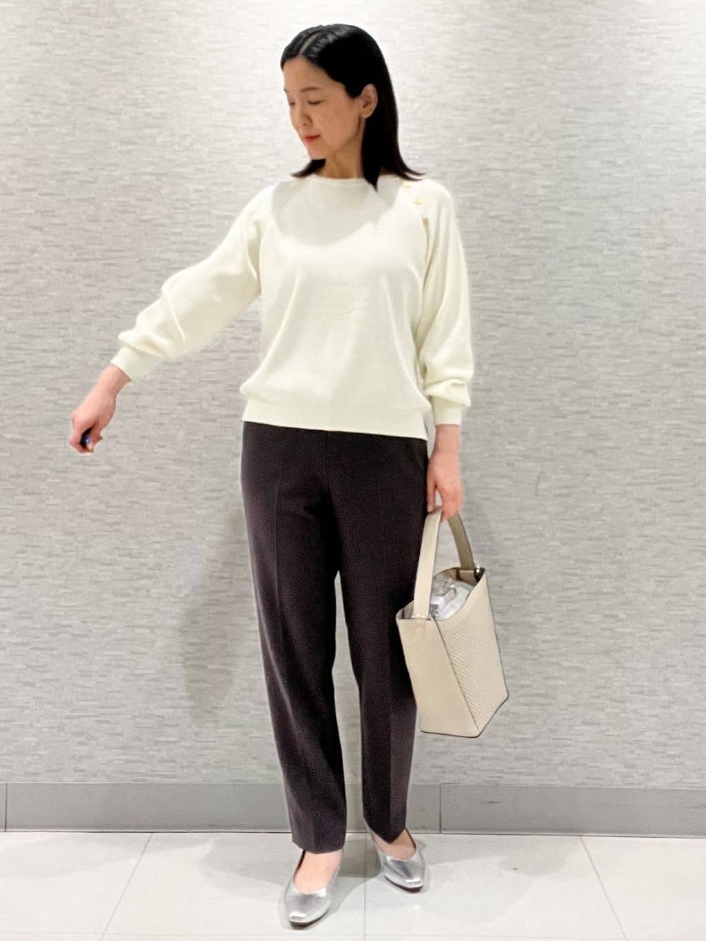 marikoさんの「Reflect｜【ゆったり着られる◎】ラグランスリーブニット」を使ったコーディネート