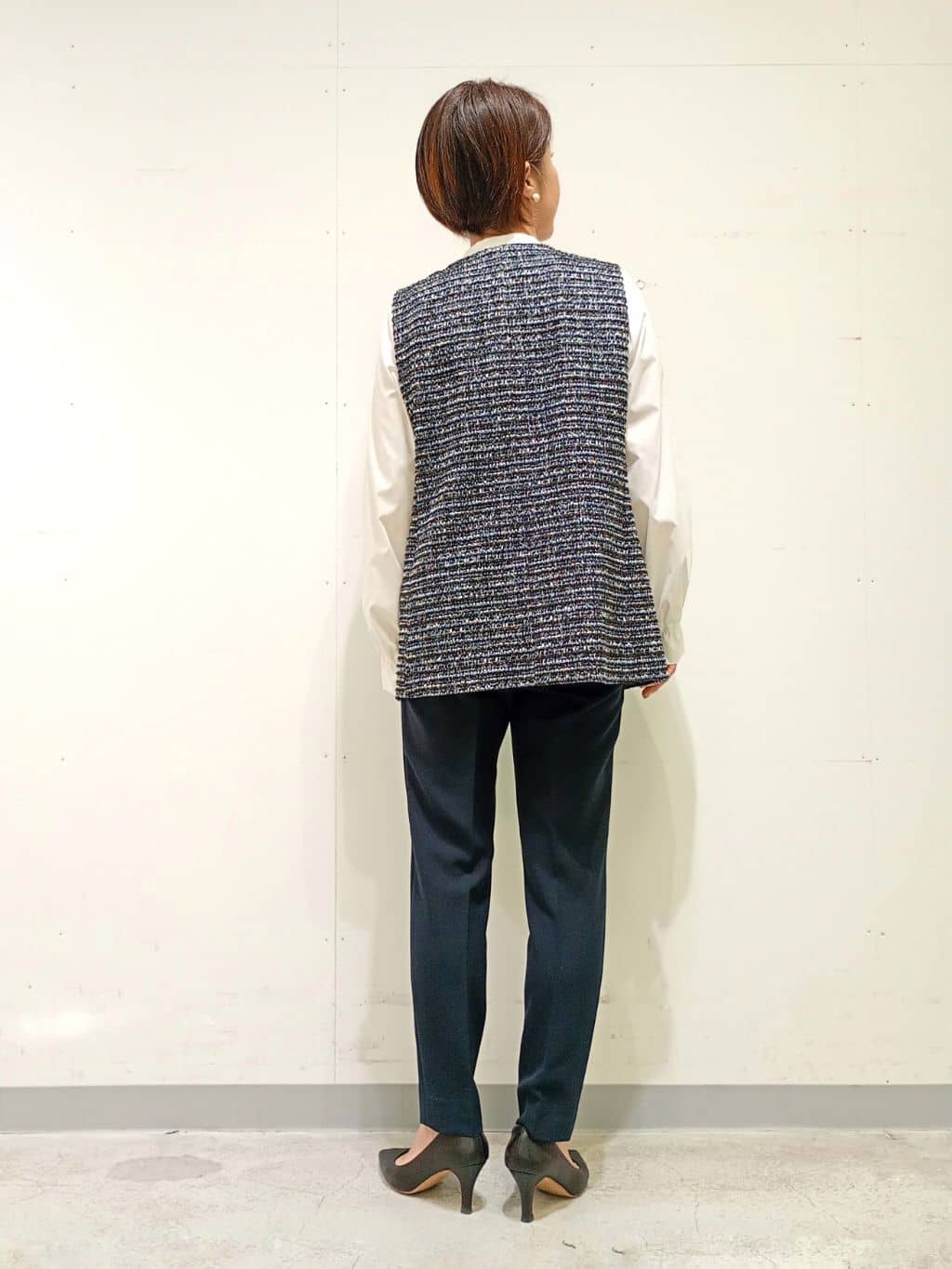 Kさんの「INDIVI｜【定番スーツ／UVケア／洗える】ウール調タックテーパードパンツ」を使ったコーディネート