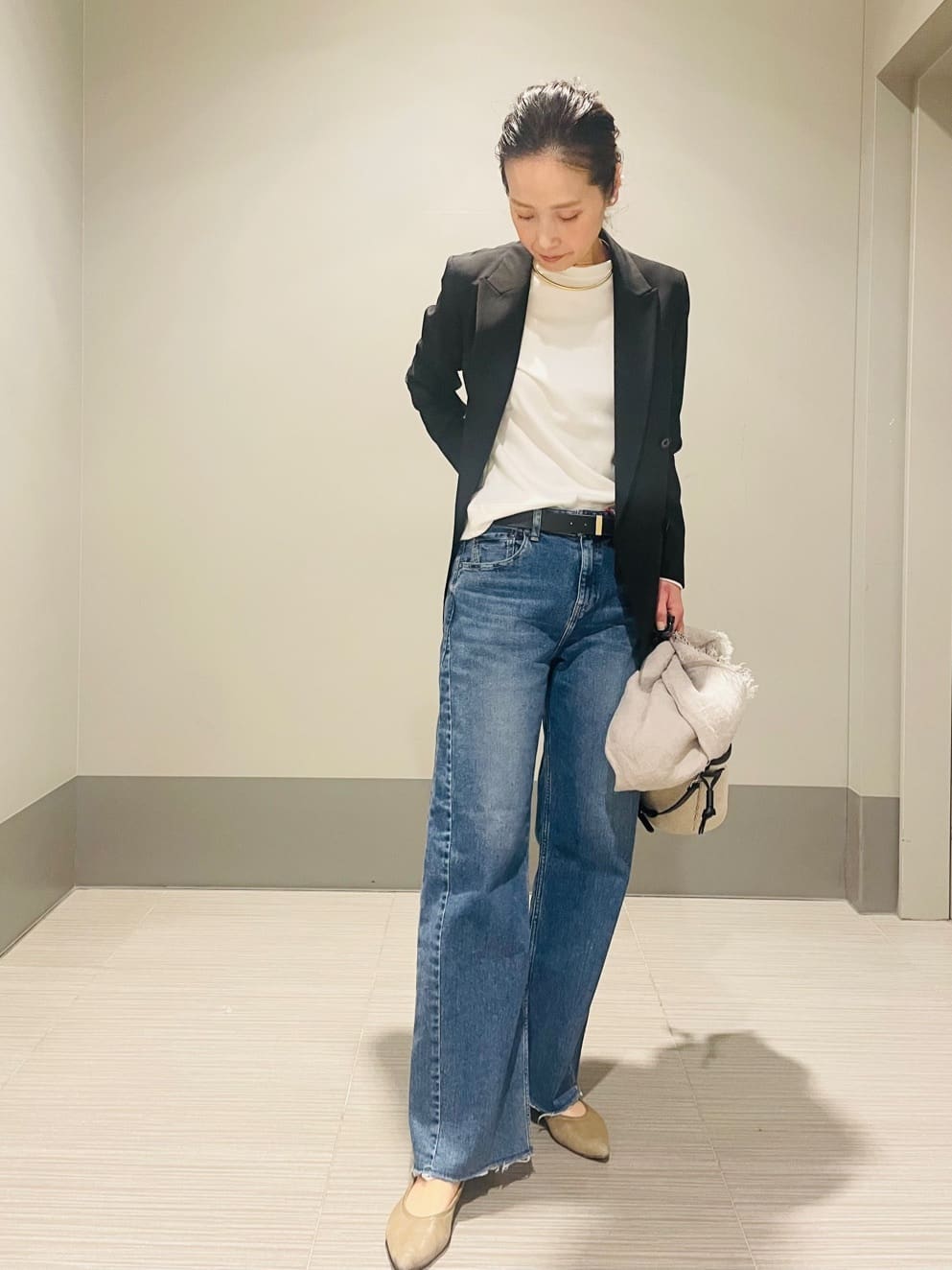 Annさんの「DRESSTERIOR｜◆【セットアップ可】ピークドダブルライトストレッチジャケット」を使ったコーディネート